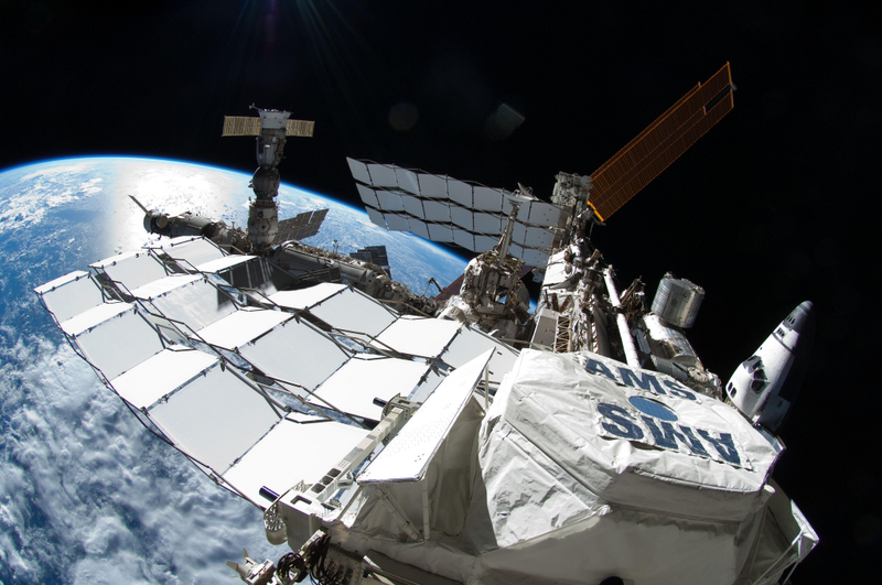 Illustration for article titled Holy Crap, We've Been Living in Space for 15 Years!